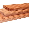 Douglas geschaafd dekdeel, 1 zijde grof, 1 zijde fijn profiel, 2,4 x 13,8 x 300 cm, groen geïmpregneerd.