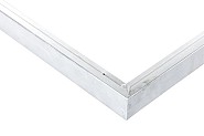 Aluminium daktrimset recht t.b.v. plat dak, maximale dakmaat 605 x 450 cm.