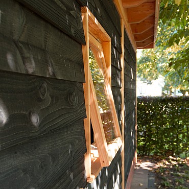 Douglas stelkozijn universeel t.b.v. raam, onbehandeld.