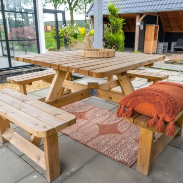 Picknicktafel Vierkant, 40 mm dik, bladmaat 115 x 115 cm, groen geïmpregneerd.