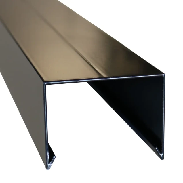 Aluminium afdekkap met sponning (5.1 cm) 4.5x6.1x179.5 cm zwart RAL 9005